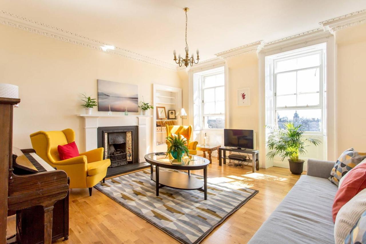 Altido Retro Castle Retreat 2Bed Daire Edinburgh Dış mekan fotoğraf